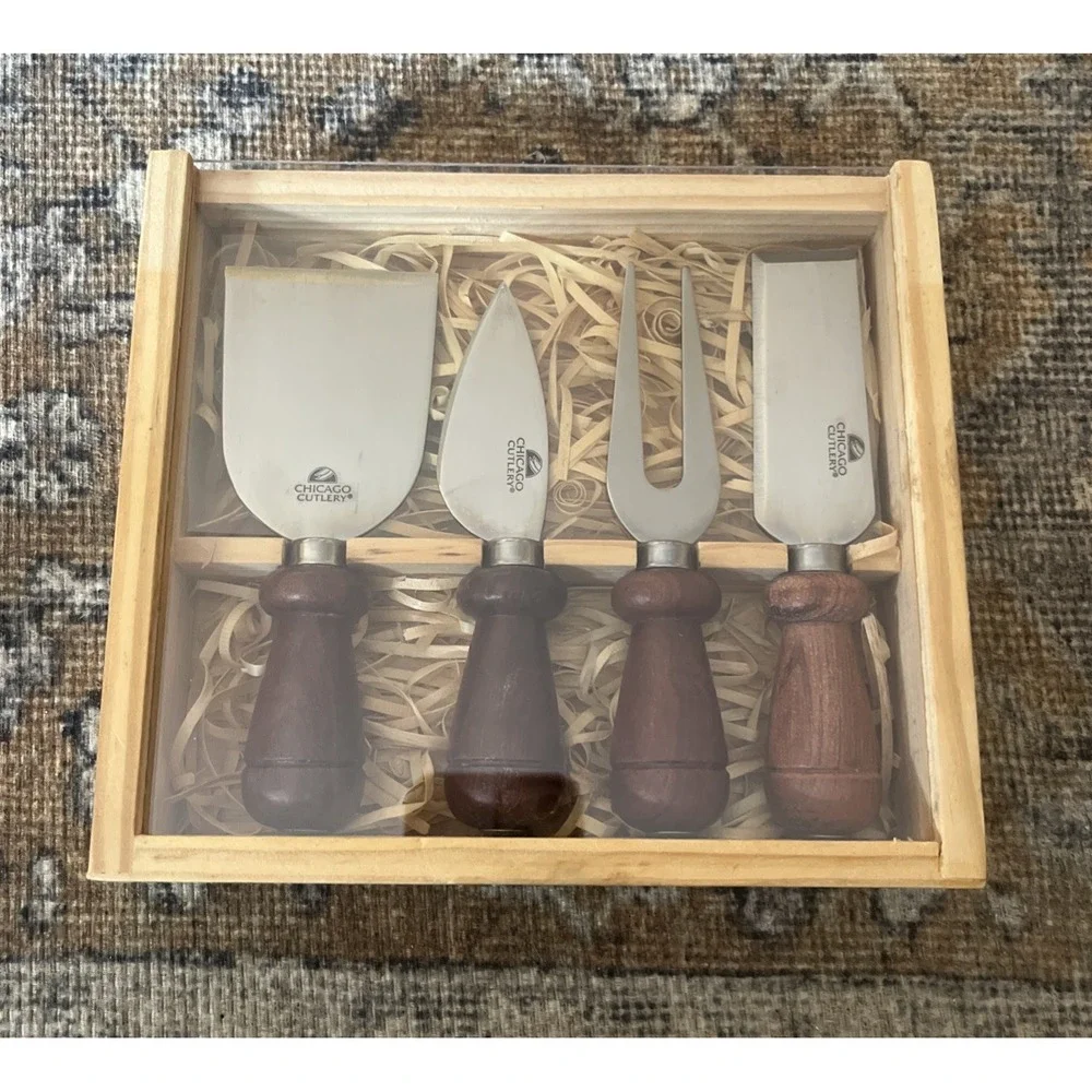 Chicago Cutlery 4-Piece Cheese Knife Snack Spreaders Set -‎ Wood Handles New